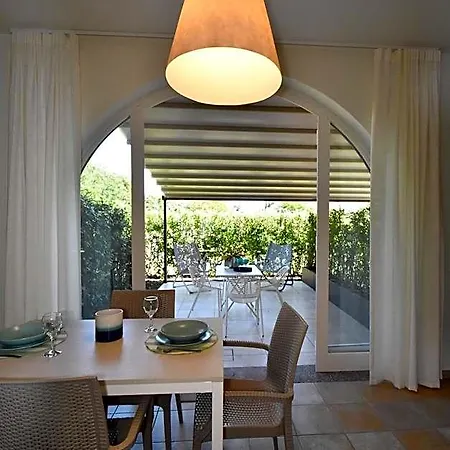 Eden - Clima, Spazio Esterno Privato E Parcheggio Coperto 3*