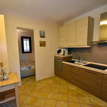 Hotel Eden - Clima, Spazio Esterno Privato E Parcheggio Coperto