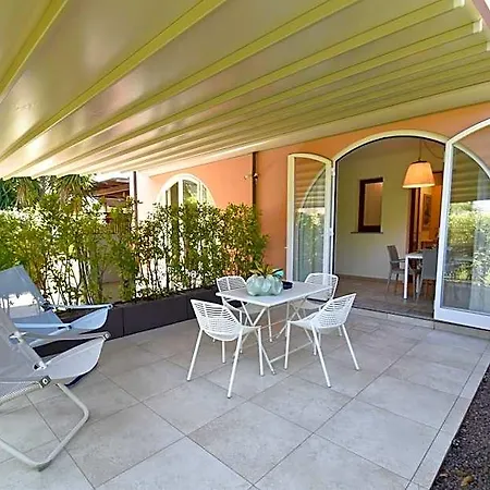 Eden - Clima, Spazio Esterno Privato E Parcheggio Coperto 3*