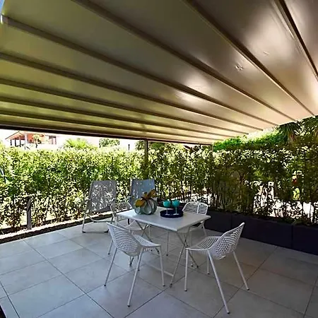 Hotel Eden - Clima, Spazio Esterno Privato E Parcheggio Coperto 3*